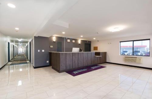East Peoria Hotel | Americas Best Value Inn East Peoria