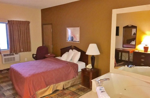Livonia Hotel | Americas Best Value Inn Livonia Detroit