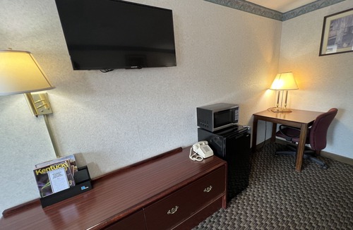 Bardstown Hotel | Americas Inn