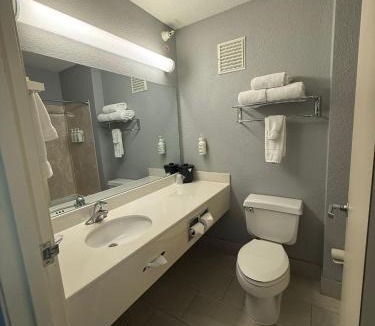 Minot Hotel | AmericInn by Wyndham Minot