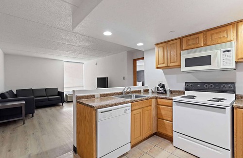 Rochester Hotel | AmericInn by Wyndham Rochester Near Mayo Clinic