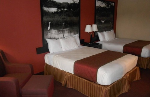 St. Joseph Hotel | AmeriStay Inn