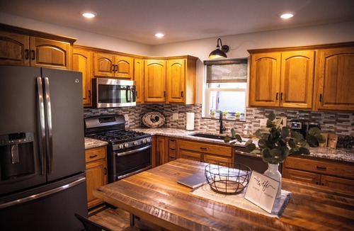 Dover House | Amish Country Cottage Sugarcreek