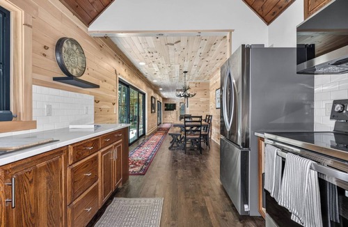 St Germain House | An Adventure Awaits - Stepaway Vacation Rentals