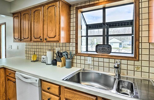 New Baltimore House | Anchor Bay Getaway on Lake St Clair with Dock!