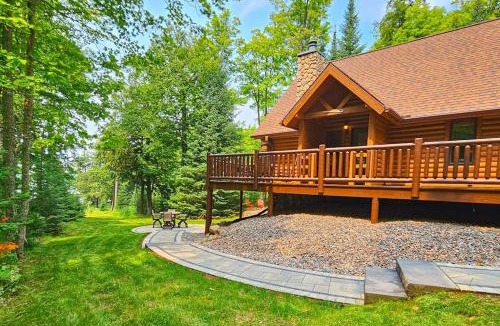 Presque Isle House | Annabelle Log Home
