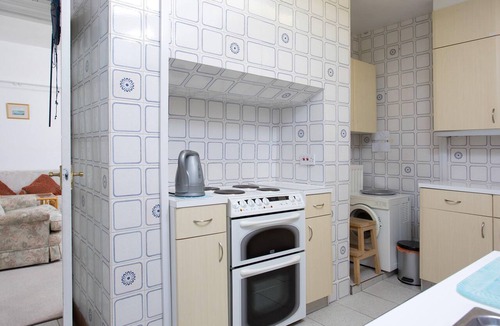 Cullercoats Apartment | Apartment 1 of 6 ground floor, quaint, at the sea