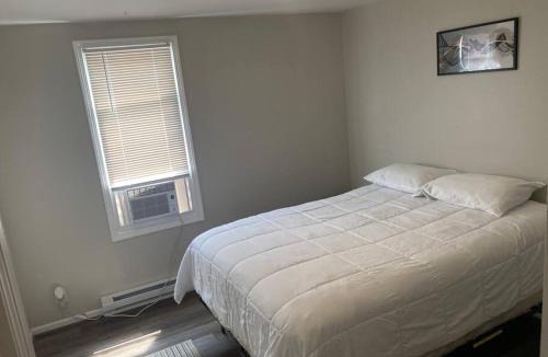 Milwaukee Apartment | Apartment in West Allis