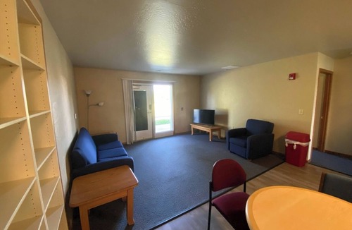 Plymouth Apartment | Apartment near many locations.