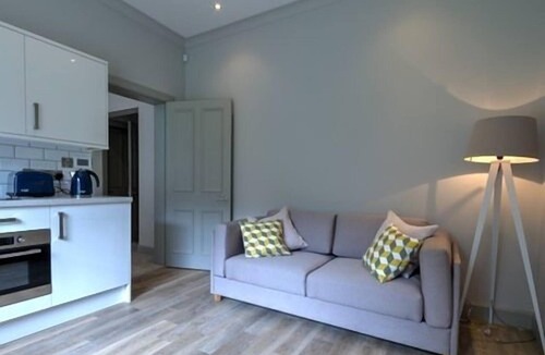 Old Town Apartment | Apartment Two at Edinburgh Nine