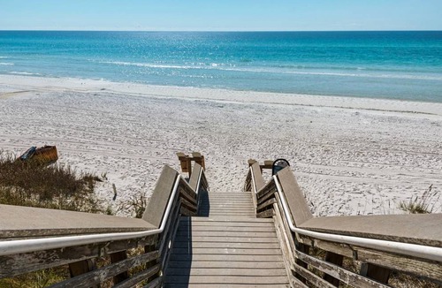 Seagrove Beach Apartment | Apartment ∙ 3 bedrooms ∙ 6 guests