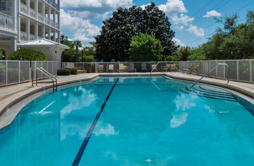 Seagrove Beach Apartment | Apartment ∙ 3 bedrooms ∙ 8 guests