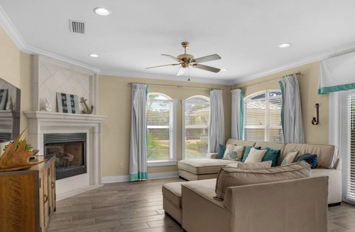 Seagrove Beach Apartment | Apartment ∙ 3 bedrooms ∙ 8 guests