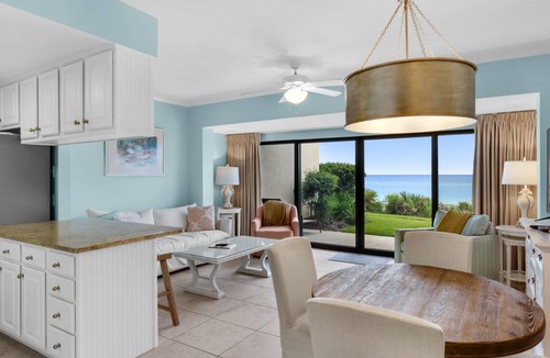 Seagrove Beach Apartment | Apartment ∙ 1 bedroom ∙ 4 guests