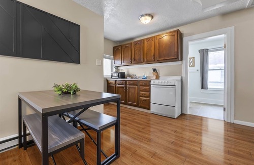 Fort Wayne Apartment | Apartment with Private Fenced Yard | Pets Welcome