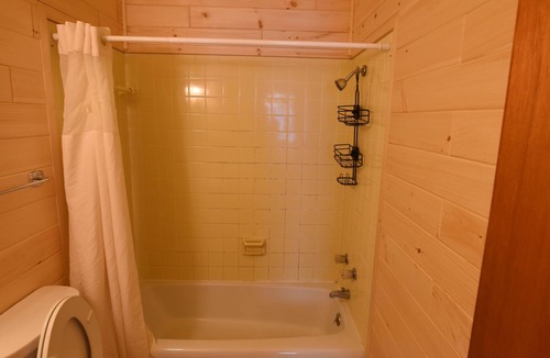 Mackinaw City Hotel | Apple Blossom Boutique