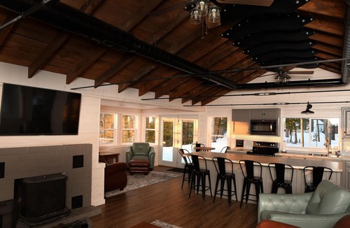 Irons Cottage | Aqua Cove on All Sports Harper Lake