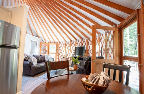Laurelville RV Rental | Arbor Ridge Yurt- Hocking Hills Yurts and Cabins