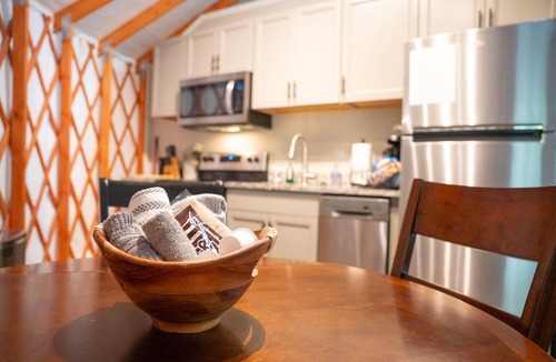 Laurelville RV Rental | Arbor Ridge Yurt- Hocking Hills Yurts and Cabins