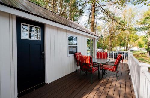 Mayfield House | Arbutus Lakeview-Fishing-Pet Friendly-Near TC!