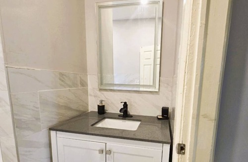 Buffalo Apartment | Artistic Comfort In Town