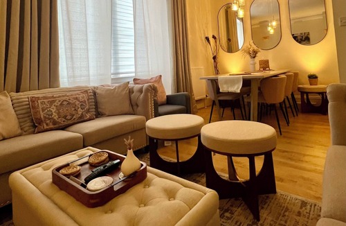 Inverness City Centre House | Ashley House - Contemporary 4-Bedroom stay for 13