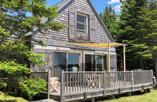Milbridge Cottage | ♥ AUGUST! Seaside cottage on pristine sand beach! Summer & fall weeks available