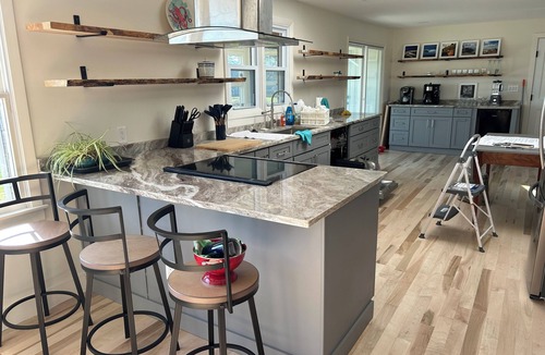 Matunuck House | Aunt Edna's
