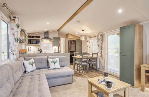 Swarland Ski Chalet | Autograph Junior Lodge 3 Bed Caravan with Hot Tub