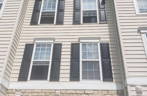 New Albany Condo | Balcony, Washer/Dryer, Gym, Pool, Coffee shop, Side Walks, The Goat Restaurant