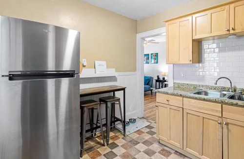 Regina House | Barkside Bungalow: Dog Friendly Stay in Minneapolis