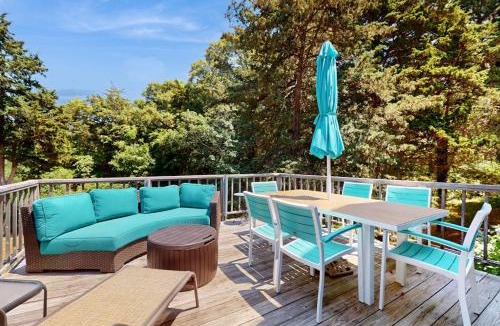 East Orleans House | Barley Breeze