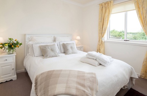 Berwick-upon-Tweed Cottage | BARMOOR RIDGE, pet friendly, character holiday cottage in Lowick