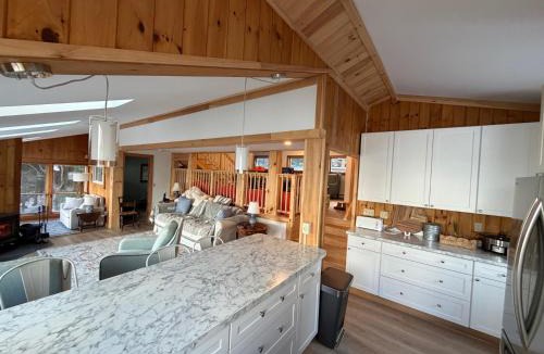 Orrs Island House | Barnacle - quiet family Maine waterfront getaway