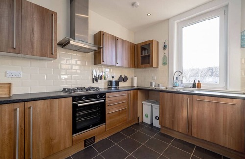 Longcroft House | Barnton Grove Getaway