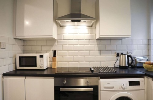 Paisley House | Baron Road Apartment