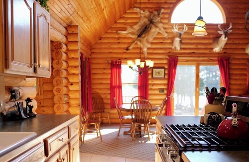 Drummond Island House | Bass Cove Cottage on Drummond Island