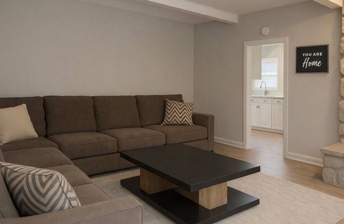 Bay City Apartment | Bay City Spacious 2BR Near Parks & Shopping!