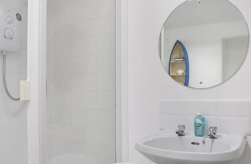Brodick House | Bay View