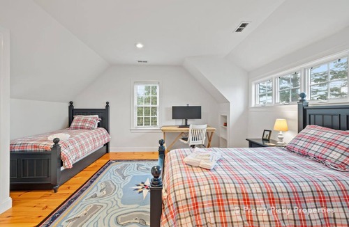 Barnstable House | Bay View Retreat, a classic coastal getaway, walk to beach & village: 028-Ba