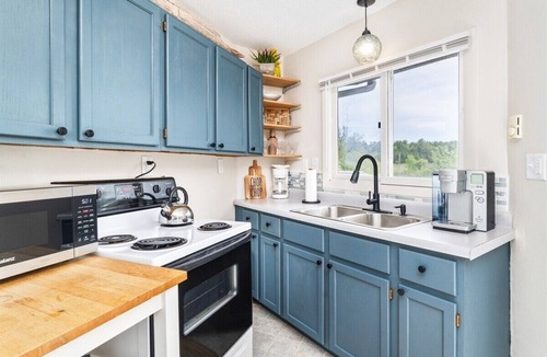Madeline Island Apartment | Bayfield Suite at Ferry Landing Suites in Downtown