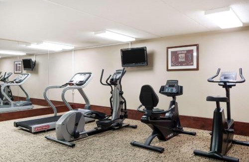 Clarksville Hotel | Baymont by Wyndham Clarksville Northeast
