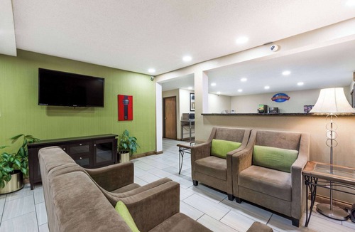 Hillview Hotel | Baymont by Wyndham Louisville South/Shepherdsville/I 65