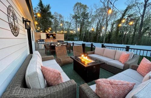 East Dennis House | Bayside Oasis with Hot Tub & Game Room