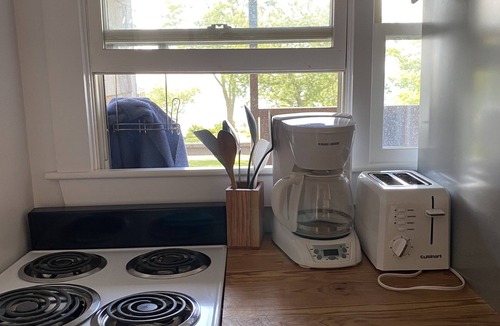 Gloucester Cottage | Bayview Guest Cottage