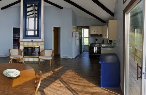 Montague House | Beach House