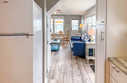 Salisbury Beach House | Beachfront Bungalow - Fire Pit - Private Balcony
