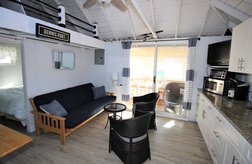 Dennis Port Cottage | beachfront cottage at Chases Ocean Grove