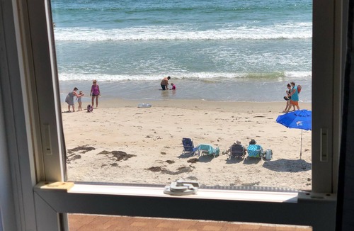 Wells Beach House | BEACHFRONT HOME-BREATHTAKING 180 DEGREE OCEAN SUNRISES-SUNSETS