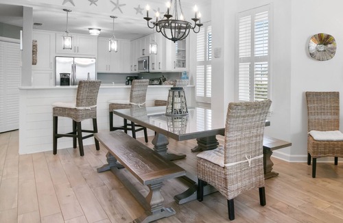 Santa Rosa Beach Condo | BEACHFRONT l SPECTACULAR WATER VIEWS l PRIVATE BEACH l SEASONAL BEACH SET UP